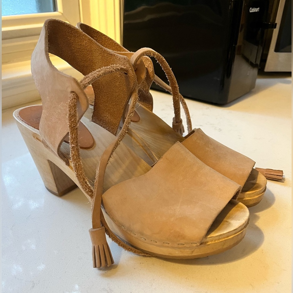 Bryr Clogs